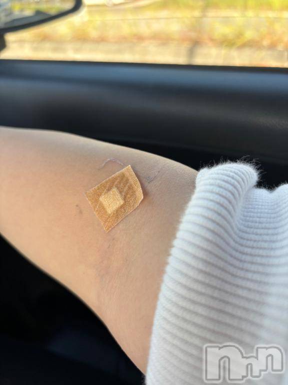 新潟デリヘル奥様特急 新潟店(オクサマトッキュウニイガタテン) みおり(20)の10月30日写メブログ「【完】」