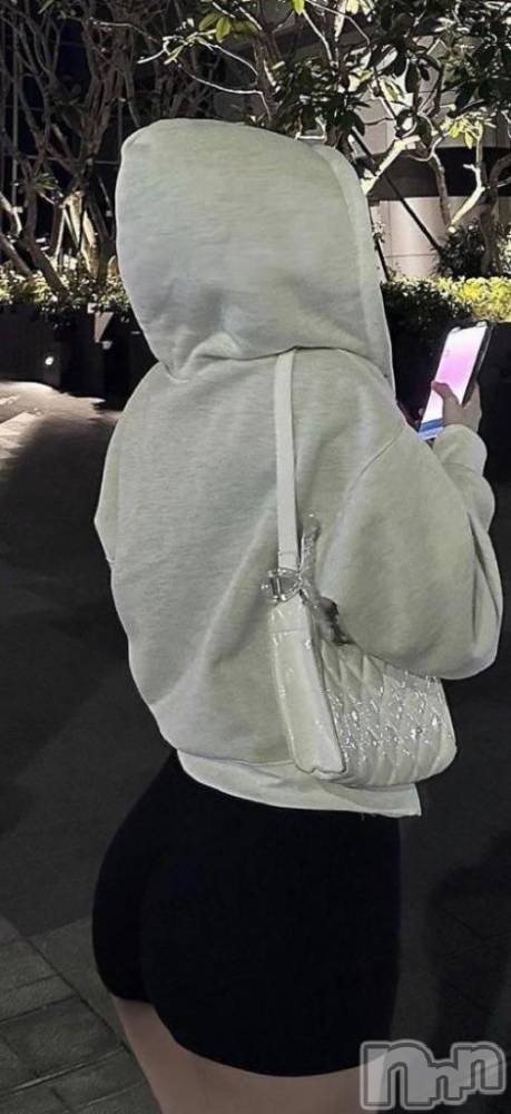 長岡デリヘル純・無垢(ジュンムク) なつき☆プラチナ(18)の1月26日写メブログ「出勤してるよ～」