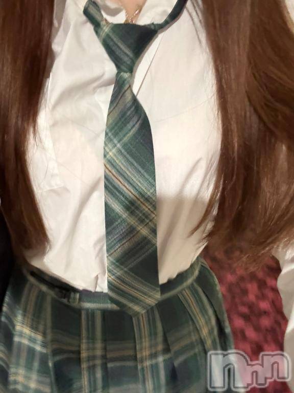 長岡デリヘル純・無垢(ジュンムク)なつき☆プラチナ(18)の2025年8月8日写メブログ「⸜  ෆ‪  ‪⸝‍」