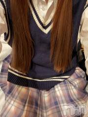 長岡デリヘル純・無垢(ジュンムク) なつき☆プラチナ(18)の10月13日写メブログ「本日出勤してます」