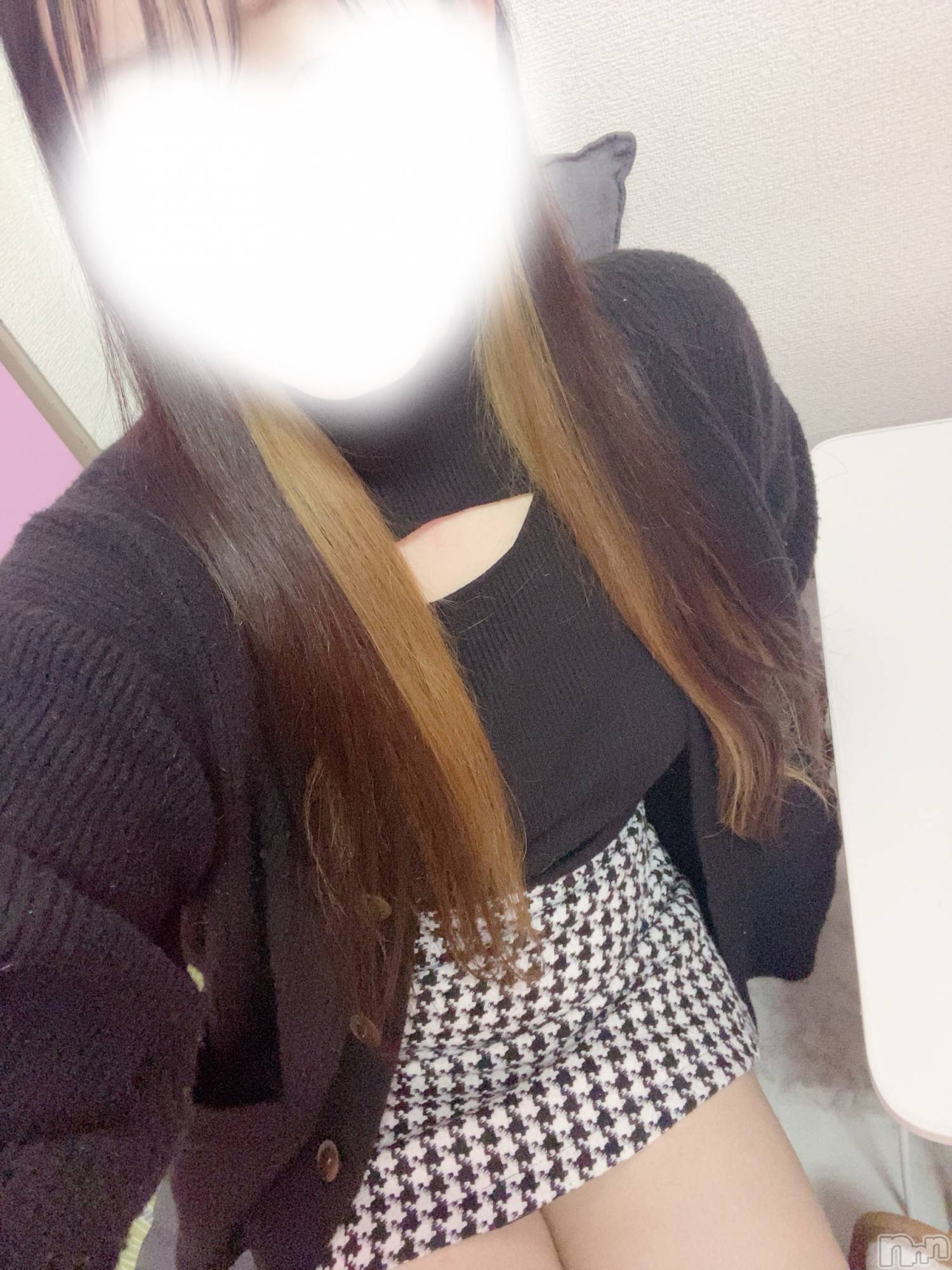新潟デリヘル奥様特急 新潟店(オクサマトッキュウニイガタテン)ろうら(20)の2025年3月30日写メブログ「出勤だよー♡」