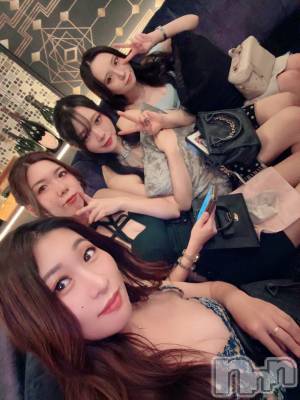 ���ܱ�������Х��顦�����club Eight(����֡�������) �ϤŤ�(33)��10��18���̥�֥����֤ߤ�ʤȰ��💜��