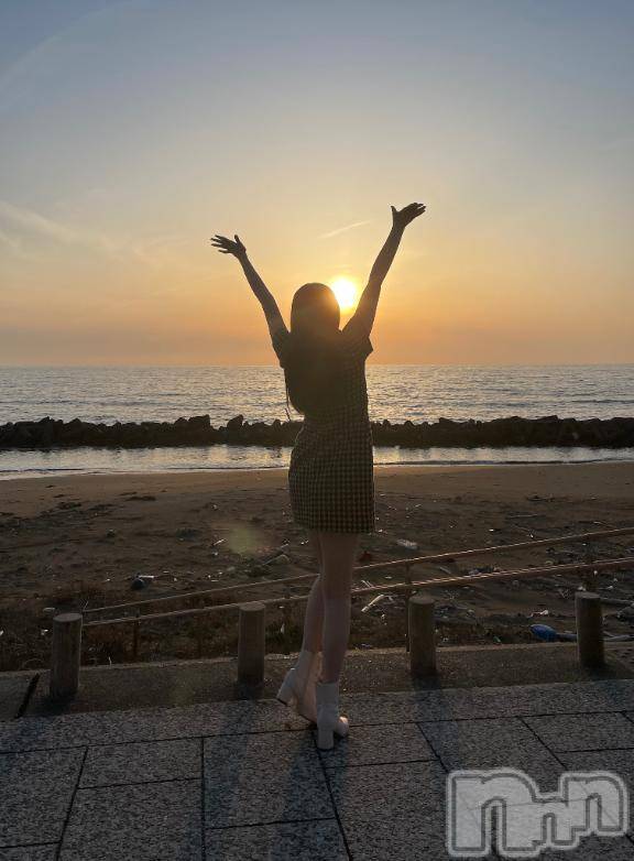 長岡デリヘルROOKIE(ルーキー) りぜ☆プラチナ(24)の4月10日写メブログ「💌9日完売お礼💌」