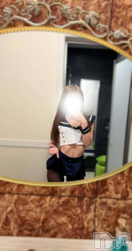 新潟デリヘル新潟風俗Noel-ノエル-(ノエル)らな(20)の2026年1月1日写メブログ「新年のご挨拶😌」