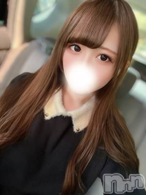 えり(20) 身長155cm、スリーサイズB88(E).W56.H84。上越デリヘル BLUE BIRD上越店(ブルーバード上越店)在籍。