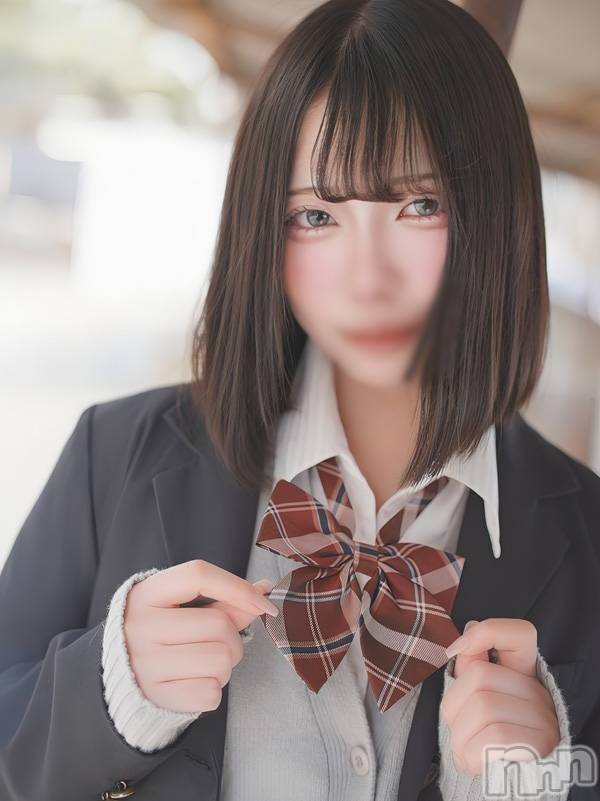 夏芽しずく