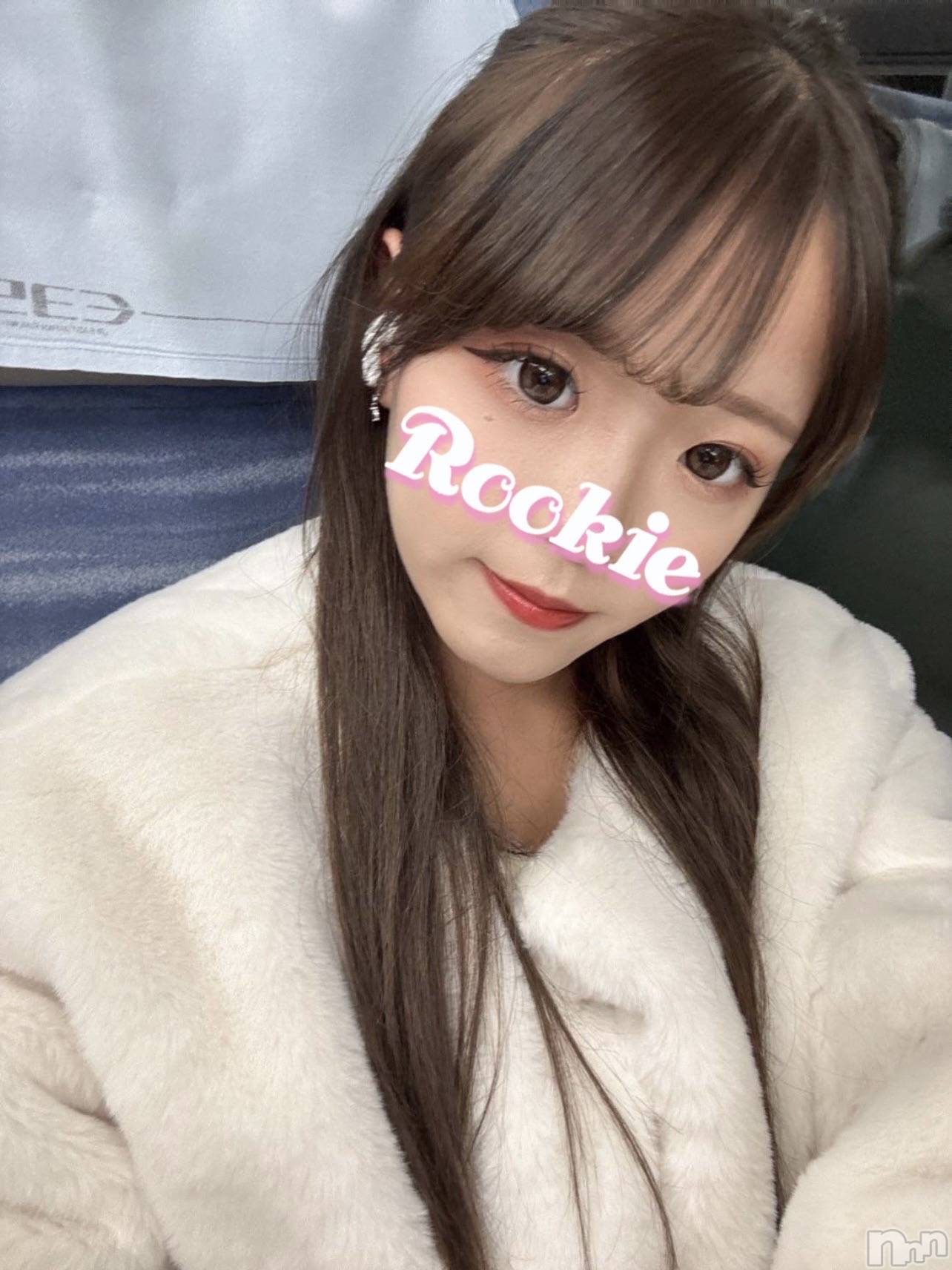 みな