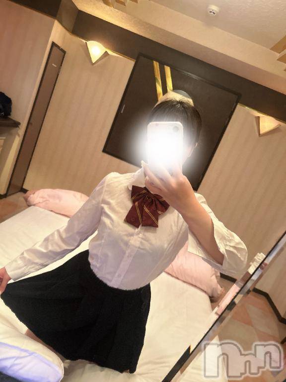 三条デリヘル新潟デリヘル倶楽部　三条店(ニイガタデリヘルクラブ　サンジョウテン) かのん(21)の8月21日写メブログ「おはよ☀️」