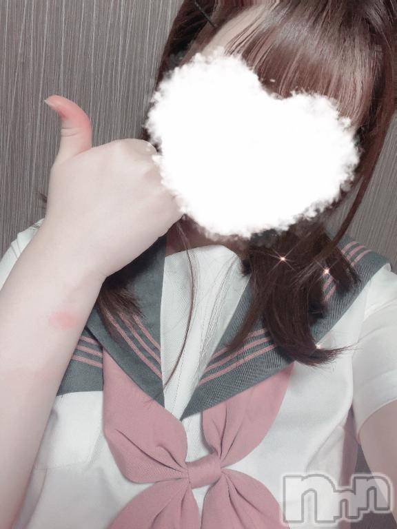 新潟ソープスチュワーデス みなみ(21)の4月10日写メブログ「にゃーん🐈‍⬛」