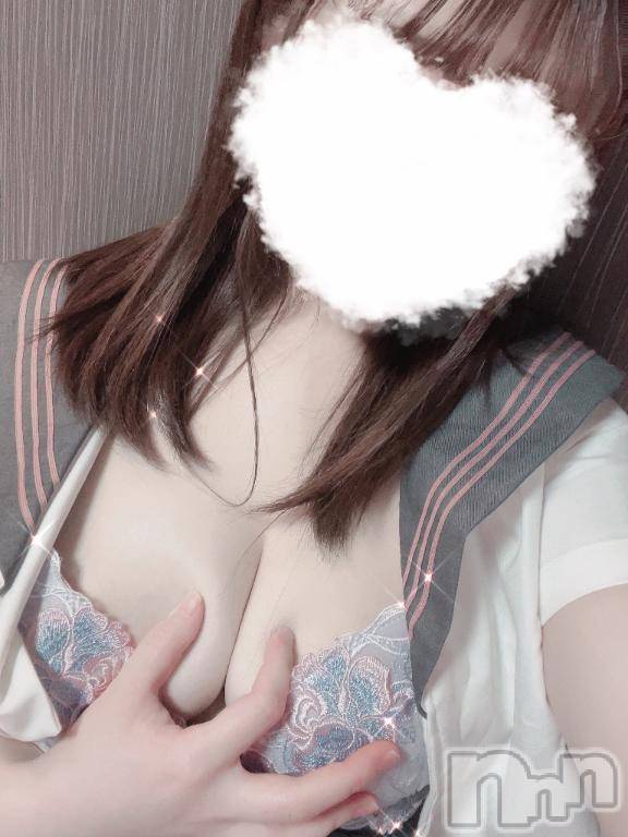 新潟ソープスチュワーデス みなみ(21)の11月1日写メブログ「癒しに❣️」