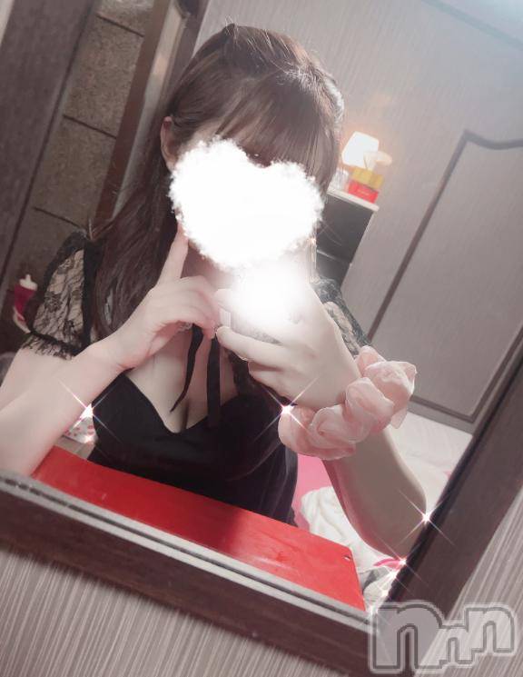 新潟ソープスチュワーデスみなみ(21)の2025年12月2日写メブログ「12月🎄💖」