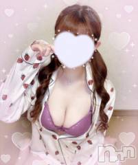 新潟ソープスチュワーデス みなみ(21)の10月14日写メブログ「ありがとう🫶🏻」