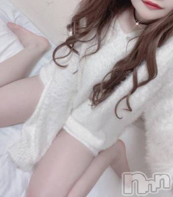 新潟ソープ スチュワーデス みなみ(21)の8月15日写メブログ「ありがとう🫶🏻」