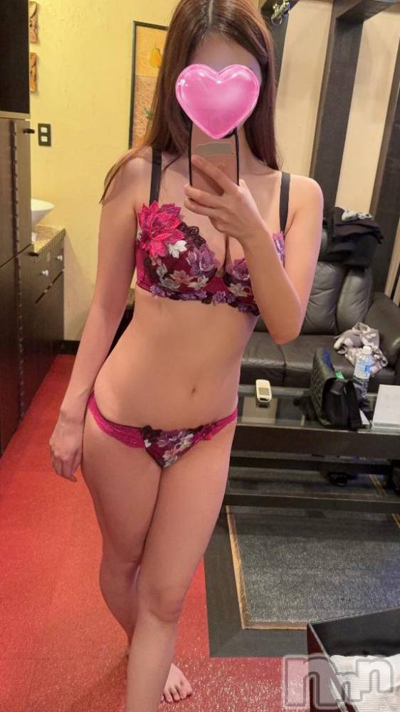 上越デリヘルBLUE BIRD上越店(ブルーバード上越店) あすか(24)の5月13日写メブログ「出勤です🎶(*^^*)」