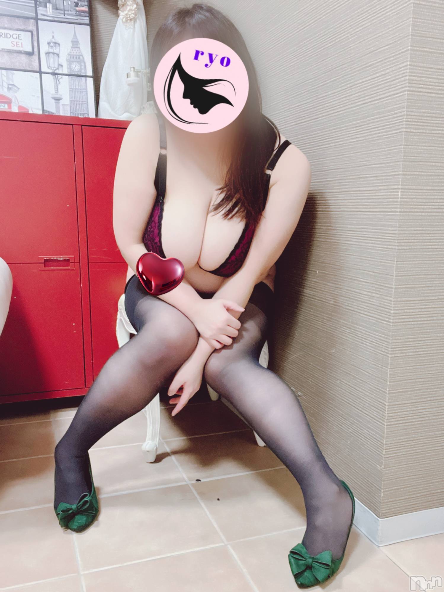 新潟ぽっちゃり新潟元祖！ぽっちゃりデリヘル　ミルクパイ(ニイガタガンソポッチャリデリヘルミルクパイ)りょう(41)の2025年5月24日写メブログ「夜のご挨拶🥂💫」