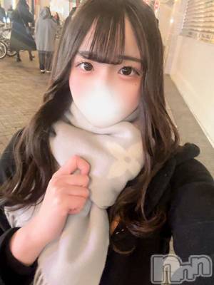 ひめ・完全業界未経験(20) 身長153cm、スリーサイズB83(C).W55.H81。 全力！！乙女坂46在籍。
