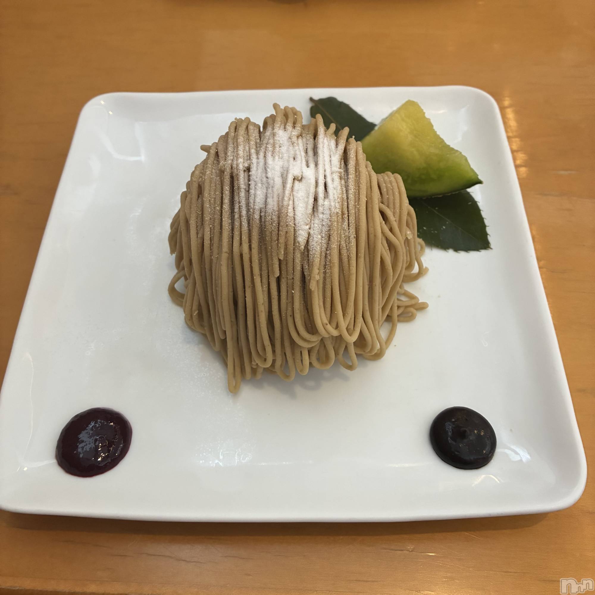 ƲХ顦Lounge Veranda(饦󥸥٥) 2025ǯ527ֽ̥֥жС