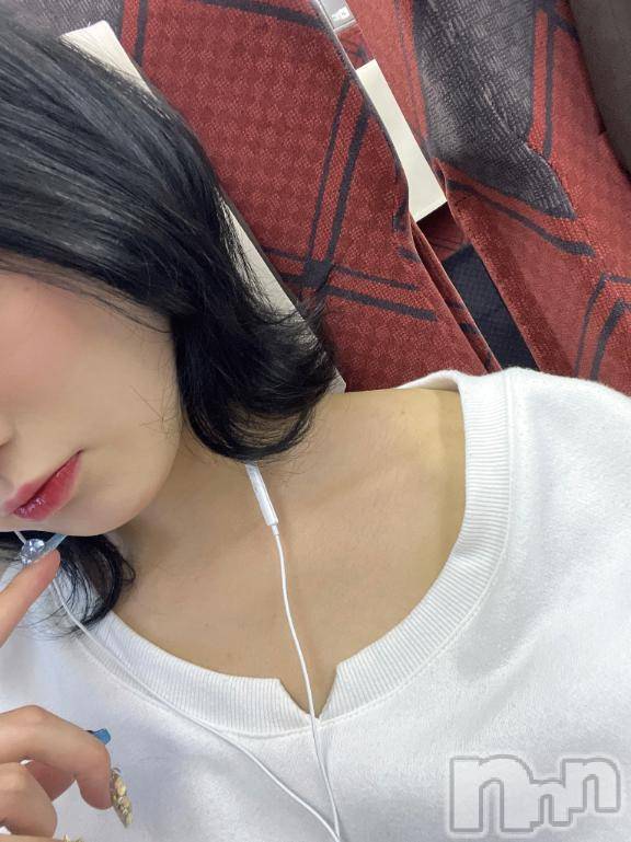 長岡デリヘルROOKIE(ルーキー)かりん☆プラチナ(21)の2026年5月2日写メブログ「おやすみの予定💤」