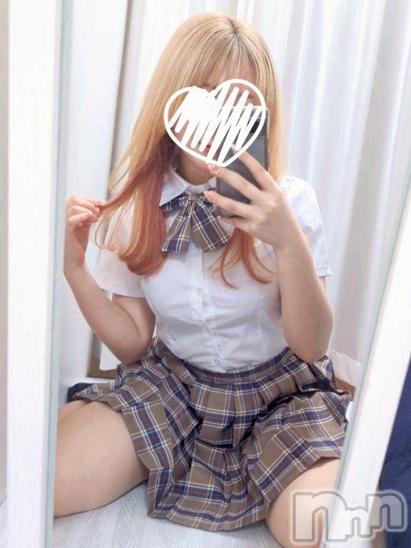 新潟デリヘル新潟デリヘル倶楽部(ニイガタデリヘルクラブ) ひろみ(19)の4月17日写メブログ「🩷休日も会えます😻！🩷」