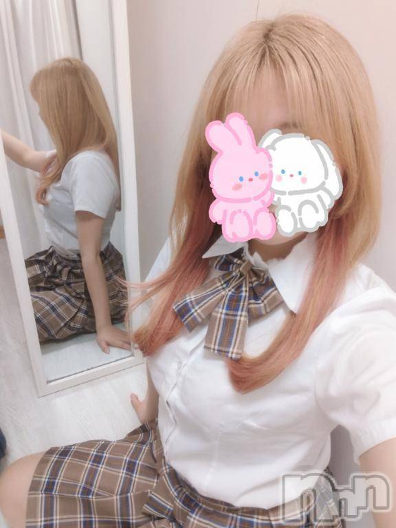 新潟デリヘル新潟デリヘル倶楽部(ニイガタデリヘルクラブ)ひろみ(19)の2025年5月14日写メブログ「🩷ソワソワしちゃう、だって今日は…🩷」
