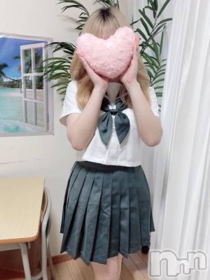ひろみ(19) 身長155cm、スリーサイズB86(E).W56.H86。新潟デリヘル 新潟デリヘル倶楽部(ニイガタデリヘルクラブ)在籍。