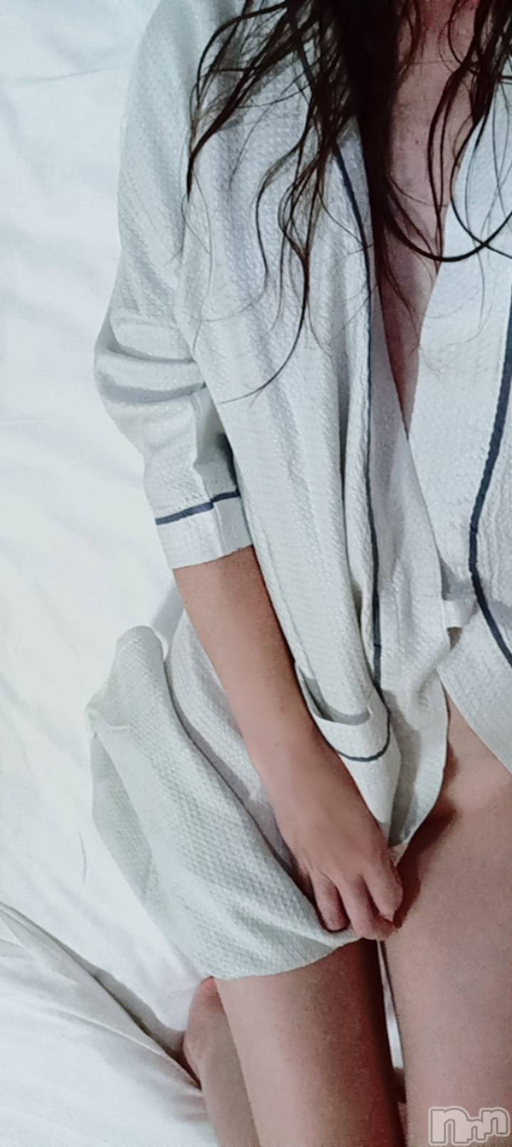 三条人妻デリヘル人妻じゅんちゃん-出稼ぎ0！地元の奥様専門-(ヒトヅマジュンチャン)山口みち(47)の2025年9月6日写メブログ「こんにちは‬‎🧡✨✨‬」