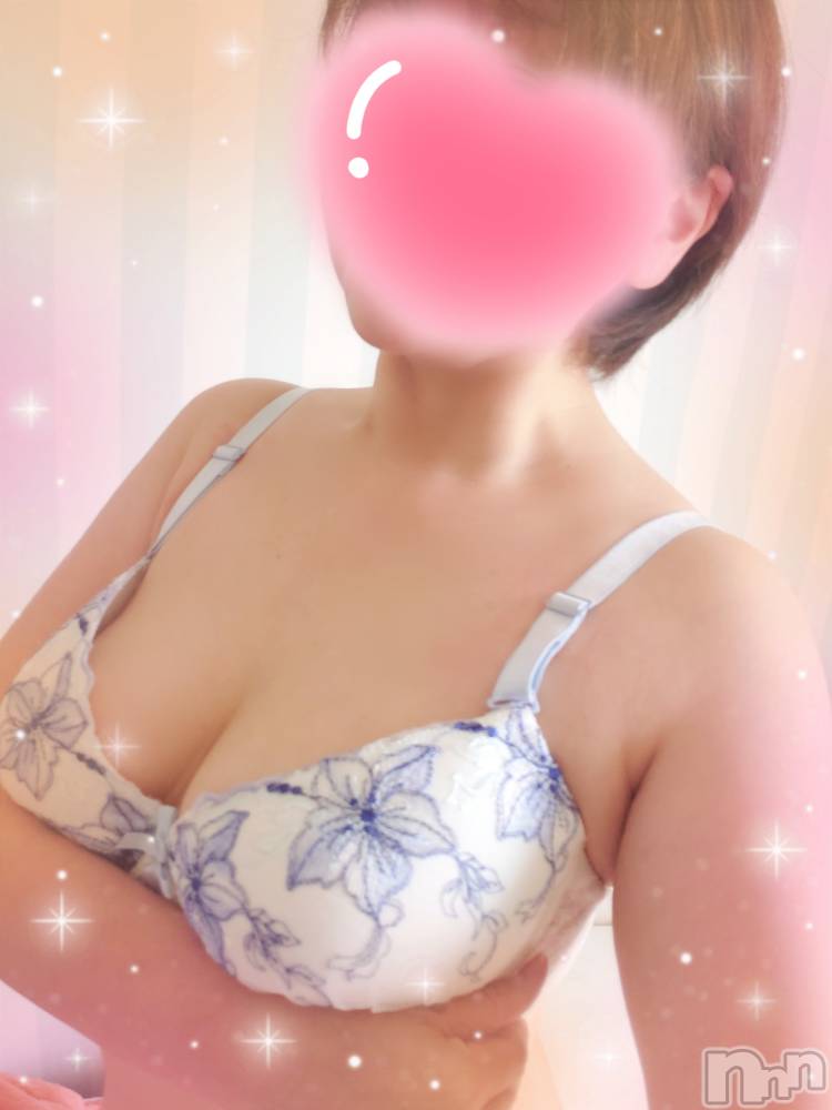 新潟人妻デリヘル新潟人妻・熟女デリヘル　デリバリーコレクション(ニイガタヒトヅマジュクジョ　デリバリーコレクション) 桜井ゆな(44)の9月12日写メブログ「どちらがいいかな」
