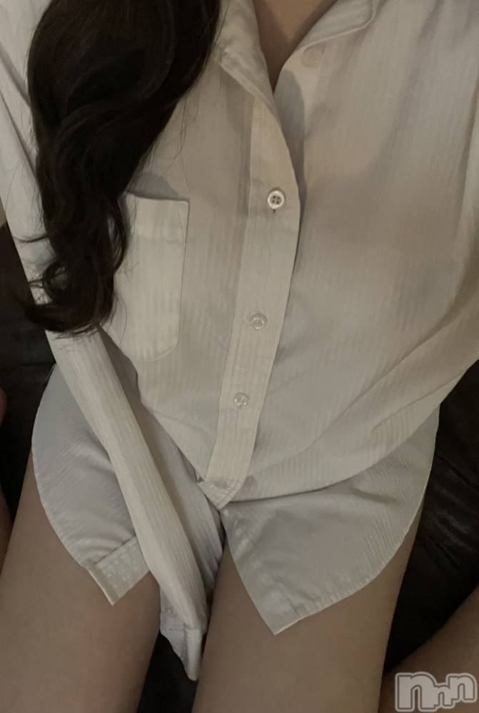 新潟メンズエステMYIRO　-マイロ-(マイロ) りな(22)の4月8日写メブログ「1年分、溜まってるよね？」