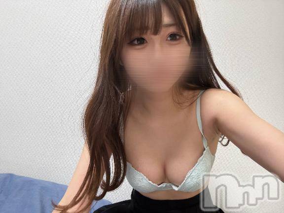 新潟デリヘルMinx(ミンクス) 理央【新人】(19)の4月6日写メブログ「1時まで🤍」