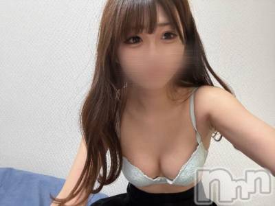 新潟デリヘル Minx(ミンクス) 理央【新人】(19)の4月6日写メブログ「1時まで🤍」