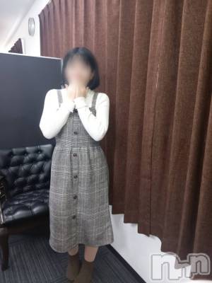 かすみ(25) 身長151cm、スリーサイズB84(C).W58.H85。長岡人妻デリヘル 人妻楼　長岡店(ヒトヅマロウ　ナガオカテン)在籍。