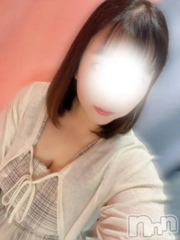 新潟デリヘル新潟市鳥屋野潟ちゃんこ(ニイガタシトヤノガタチャンコ) すず(26)の6月13日写メブログ「出勤♡」