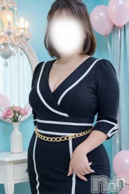 すず(26) 身長158cm、スリーサイズB95(G以上).W80.H110。新潟デリヘル 新潟市鳥屋野潟ちゃんこ(ニイガタシトヤノガタチャンコ)在籍。