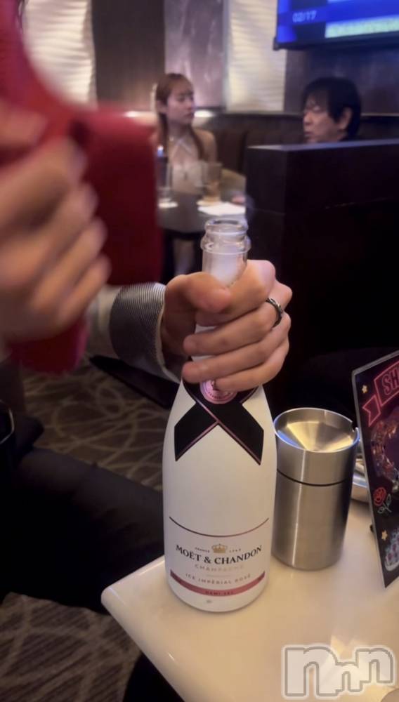 ��Ʋ����Х��顦�����Lounge Veranda(�饦�󥸥٥���) �ߤ��2��18���̥�֥����ֽжС�