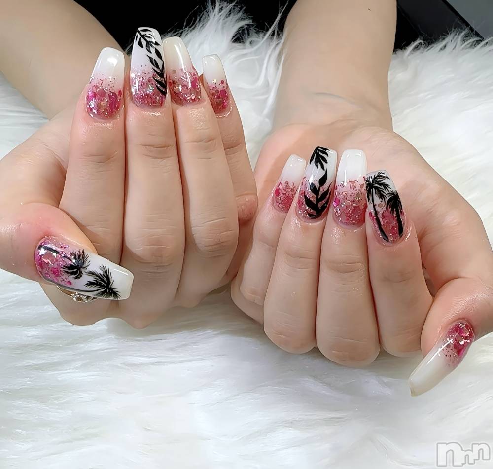 ��Ʋ����Х��顦�����FORTUNE LOUNGE(�ե��������饦��) �ߤ��7��6���̥�֥����֤����