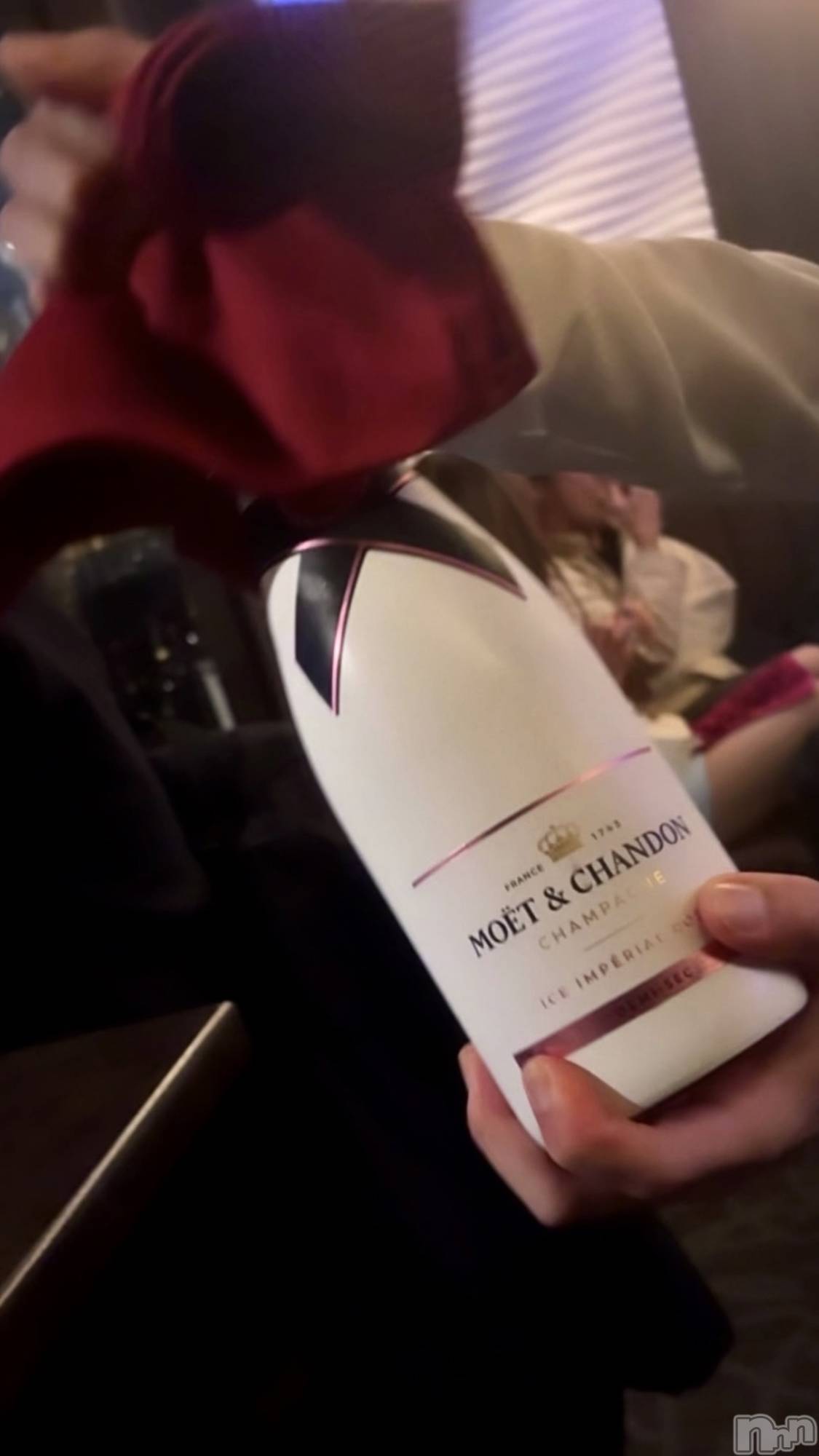 ��Ʋ����Х��顦�����Lounge Veranda(�饦�󥸥٥���) ��2026ǯ3��18���̥�֥����ֽжС�