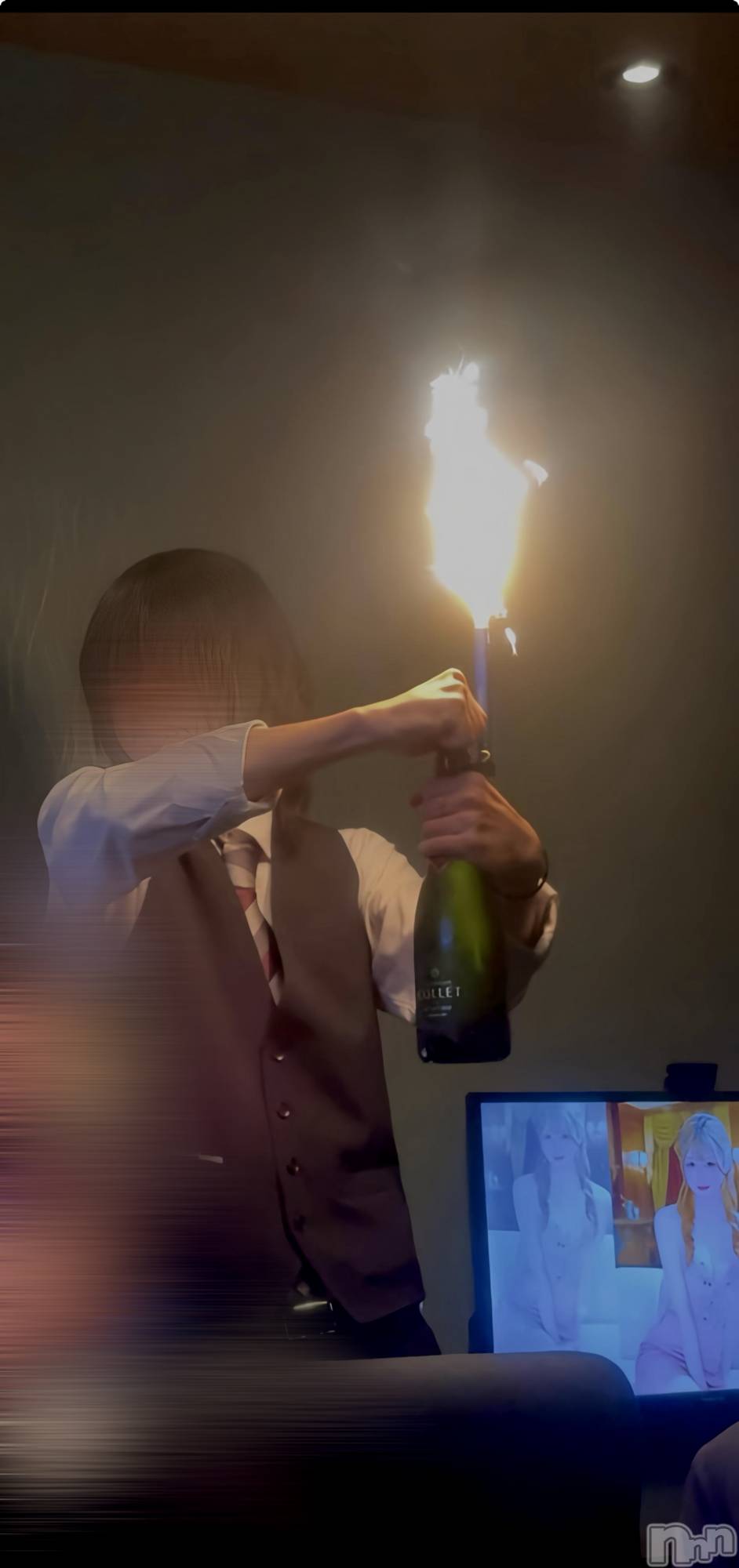 ��Ʋ����Х��顦�����FORTUNE LOUNGE(�ե��������饦��) ��2026ǯ7��7���̥�֥����֤��塼��