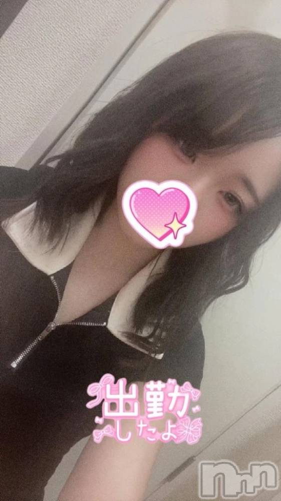 三条デリヘル新潟デリヘル倶楽部　三条店(ニイガタデリヘルクラブ　サンジョウテン) ゆりか(19)の10月9日写メブログ「出勤しました💖🥺」