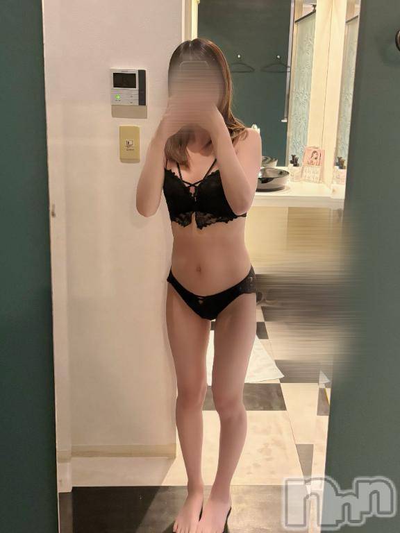 新潟デリヘルMelt(メルト) うた(22)の11月25日写メブログ「お兄様のために...🤭💞」