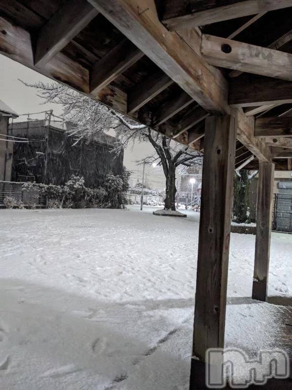 新潟デリヘル熟女の風俗 最終章(ジュクジョノフウゾクサイシュウショウ)さちこ(50)の2025年12月31日写メブログ「白いじゃないですか💕︎」