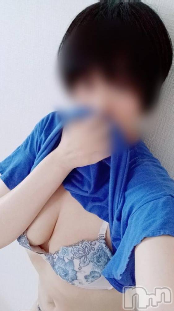 新潟人妻デリヘル新潟人妻　2nd Wife(セカンドワイフ) 体験。りえ奥様(33)の4月13日写メブログ「お礼💌」