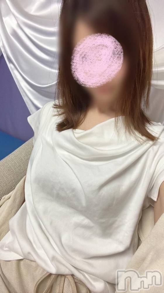 長岡人妻デリヘルBIANCA～主人の知らない私～長岡店(ビアンカナガオカテン) 朝日奈　うみ(34)の5月21日写メブログ「暑い日」