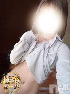 みみ(20) 身長154cm、スリーサイズB82(A).W55.H84。新潟デリヘル Melt(メルト)在籍。