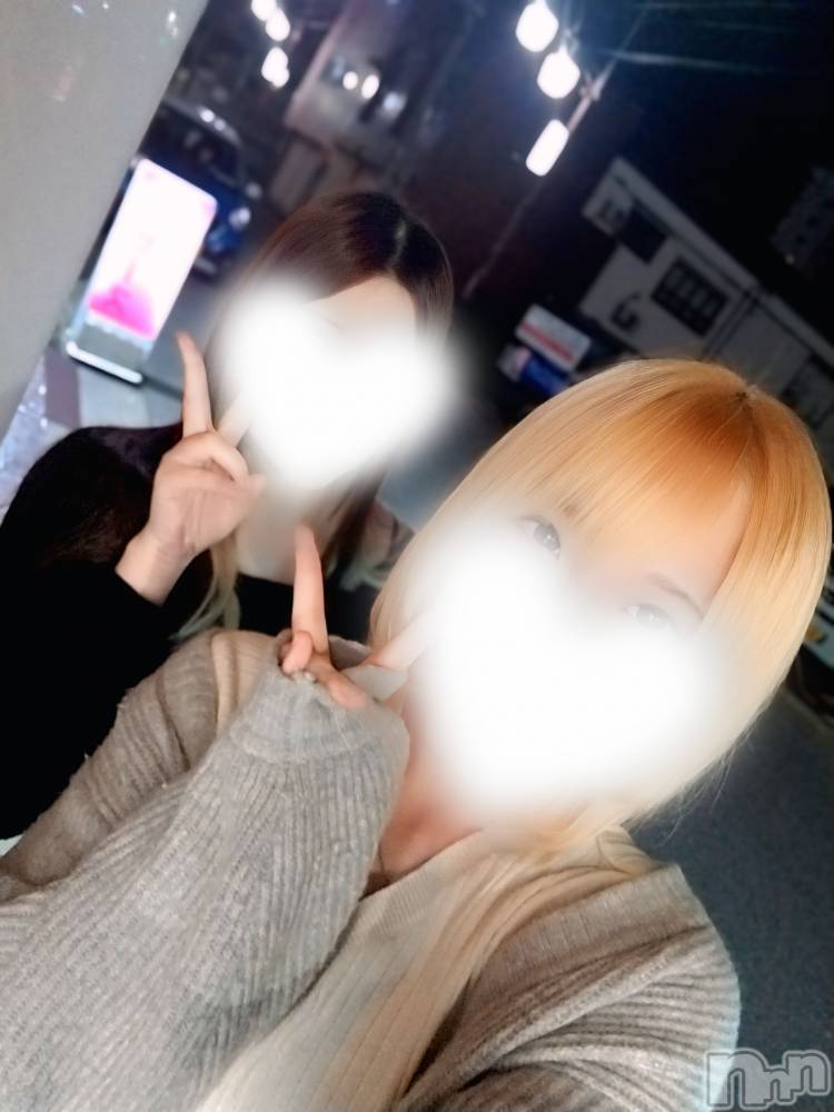 新潟駅前スナック・ガールズバーGirls Bar Bacchus新潟駅前店(バッカスエキマエテン) のあの10月25日写メブログ「しれっと👱♀️」
