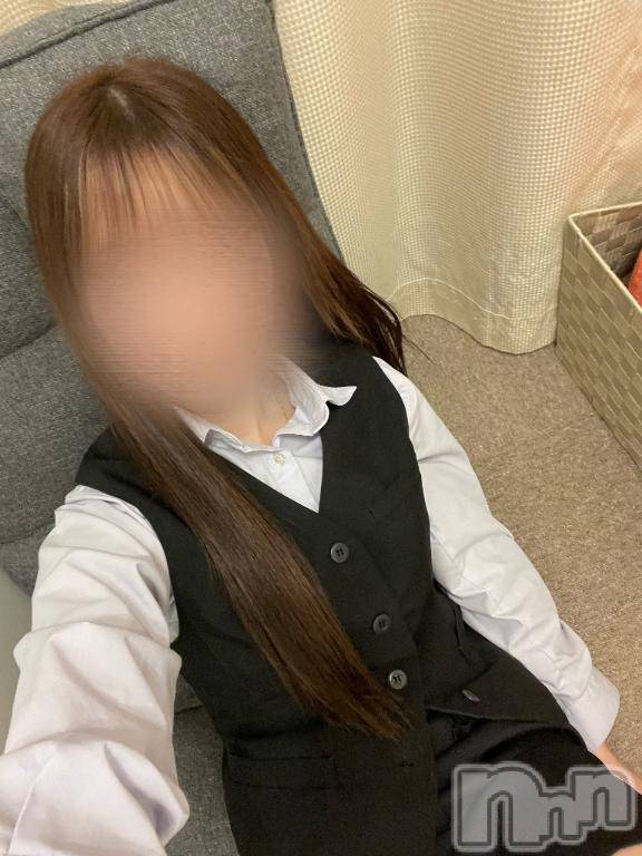 新潟手コキsleepy girl(スリーピーガール) 体験のあちゃん(18)の4月24日写メブログ「面接行ってきます」