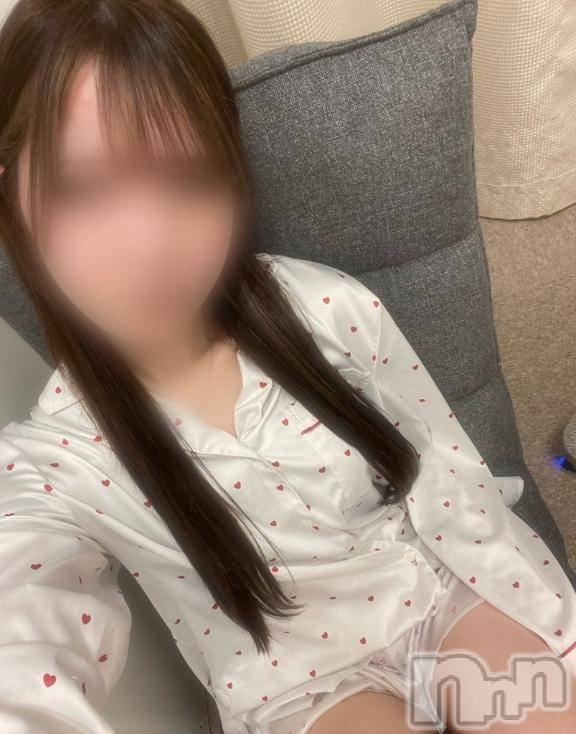 新潟手コキsleepy girl(スリーピーガール)体験のあちゃん(18)の2025年4月17日写メブログ「どきどき」