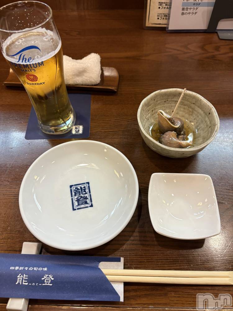 ƲХ顦THE LOUNGE (饦󥸥ե) ߤ52ֽ̥֥鸢Ʋʥȡ