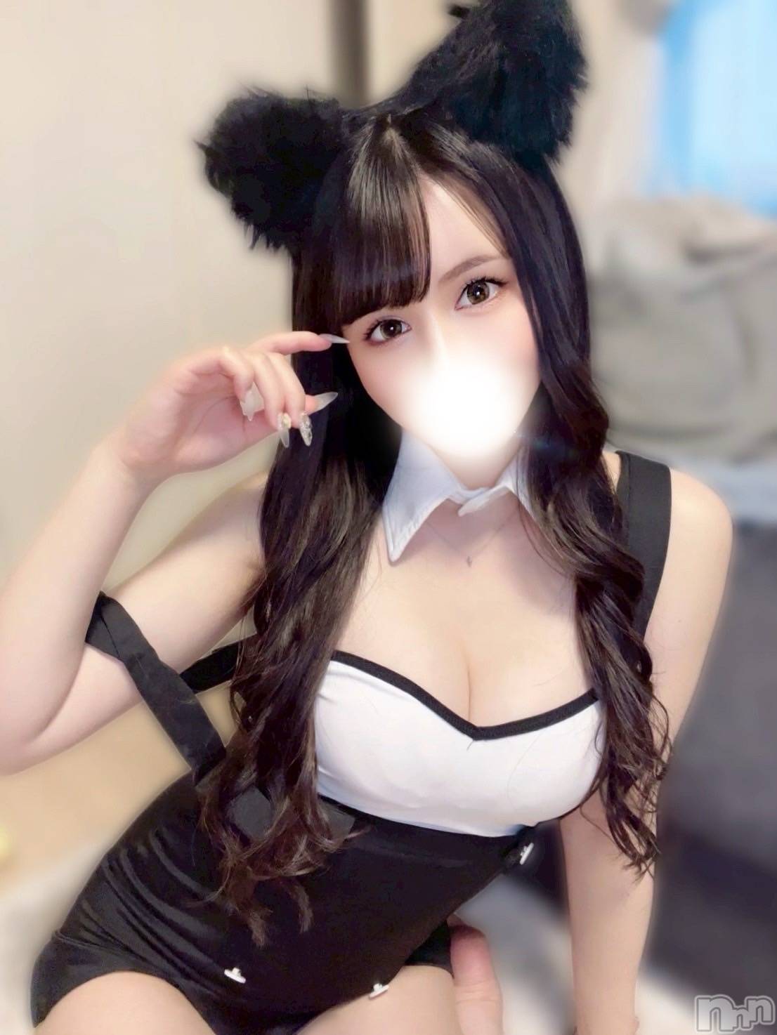 りいな