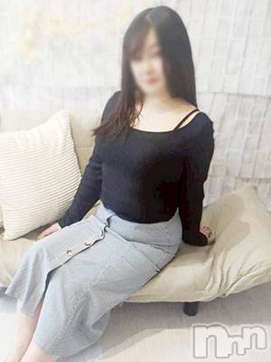 きらり(43) 身長156cm、スリーサイズB86(F).W59.H86。新潟デリヘル 熟女の風俗 最終章(ジュクジョノフウゾクサイシュウショウ)在籍。