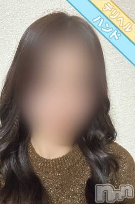 新人るな☆☆☆(24) 身長153cm、スリーサイズB86(D).W57.H84。長岡手コキ 長岡市総合デリヘル COLOR～デリヘル・手コキ・密着エステ～(ナガオカシソウゴウデリヘルカラー)在籍。